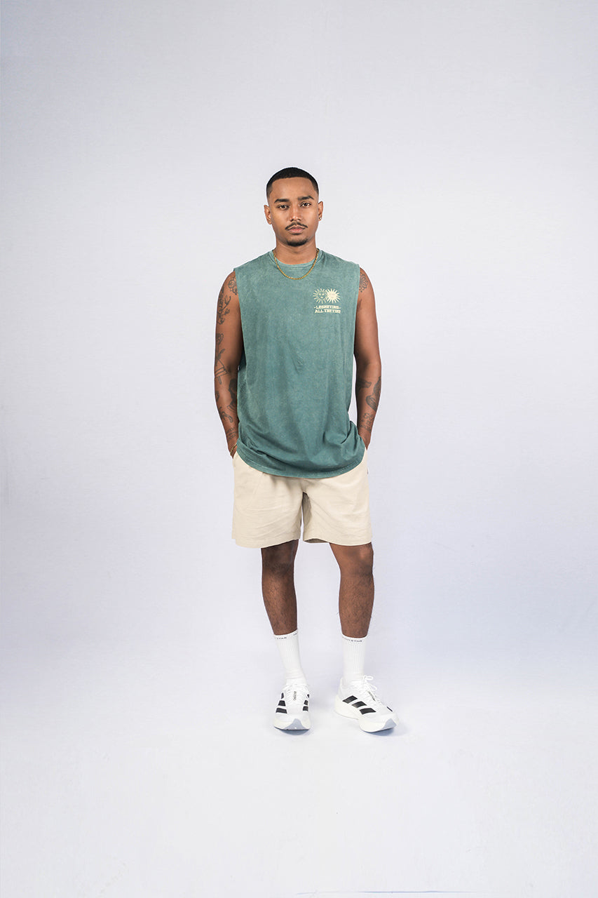 SUNS Green Bottle Wash Regular-Fit Muscle Tee
