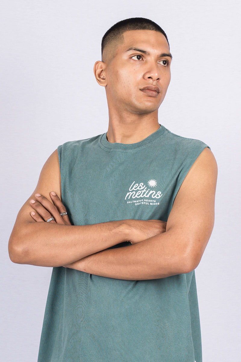 TESSY Green Bottle Wash Regular-Fit Muscle Tee