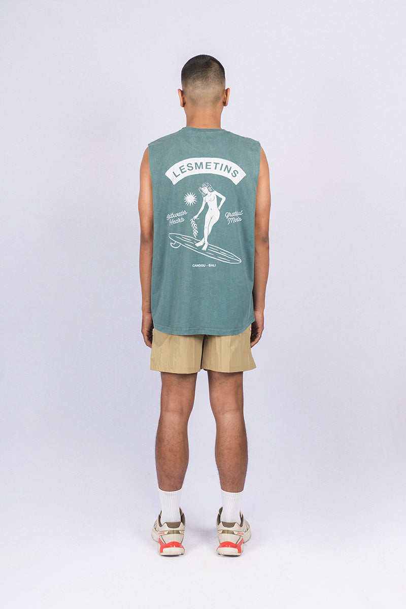 TESSY Green Bottle Wash Regular-Fit Muscle Tee