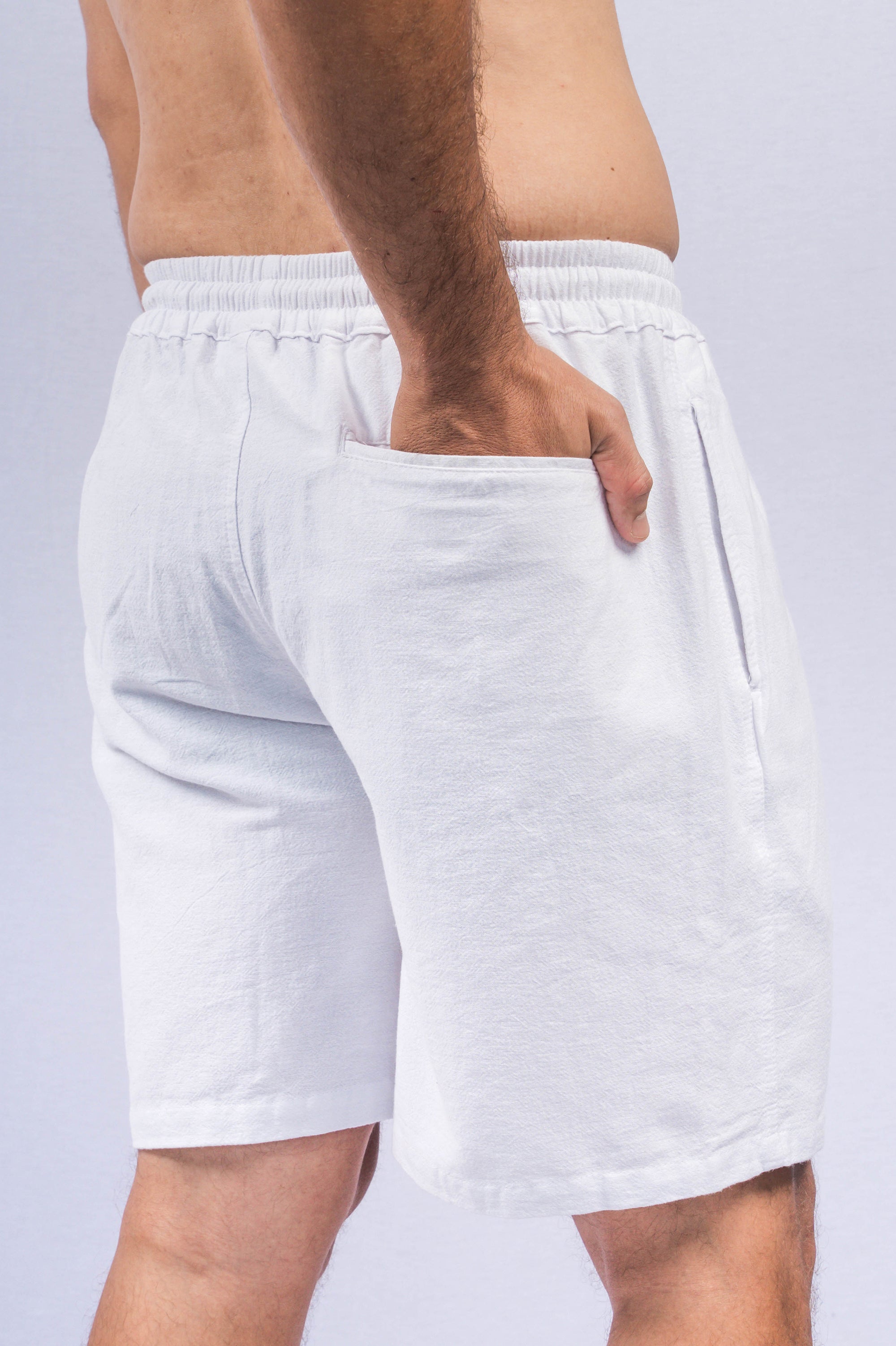 CASSA White Relaxed-Fit Shorts