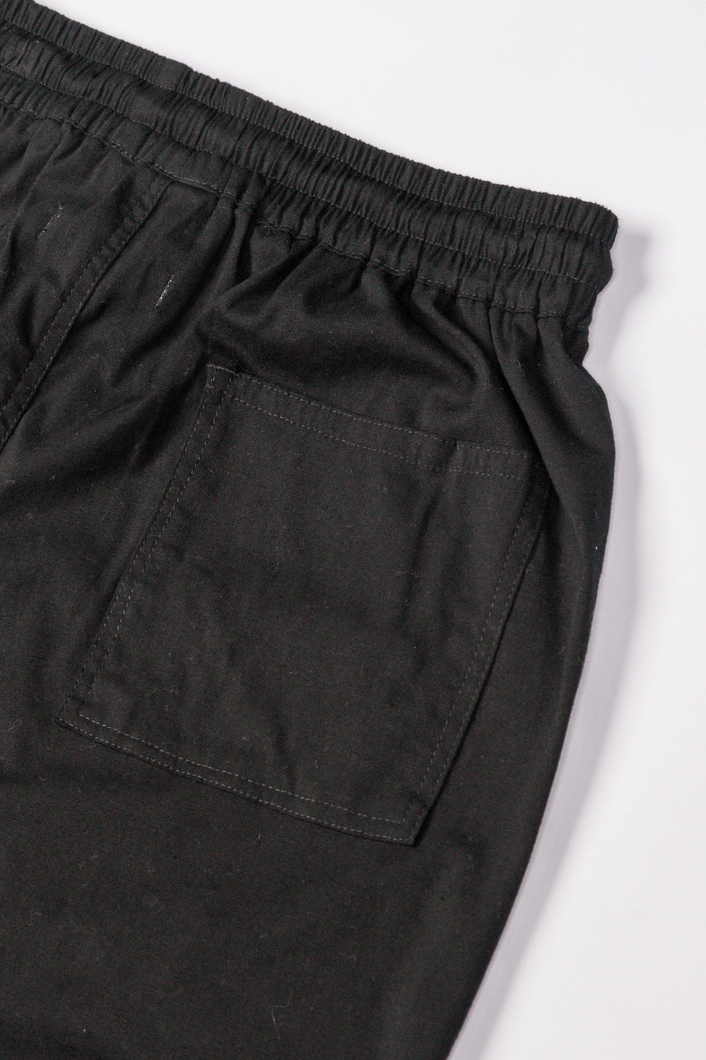BOSTON Black Relaxed-Fit Shorts