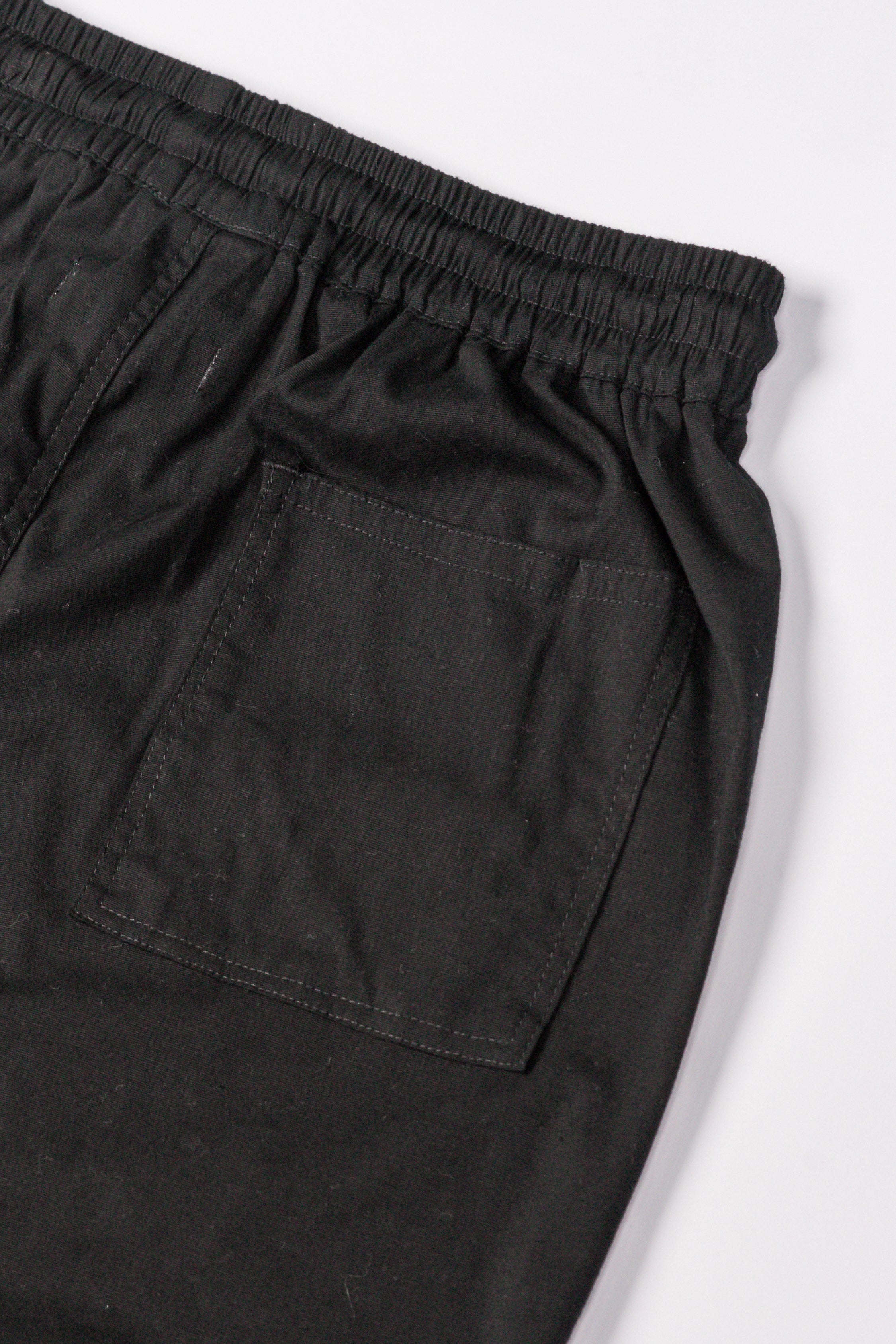 BOSTON Black Relaxed-Fit Shorts