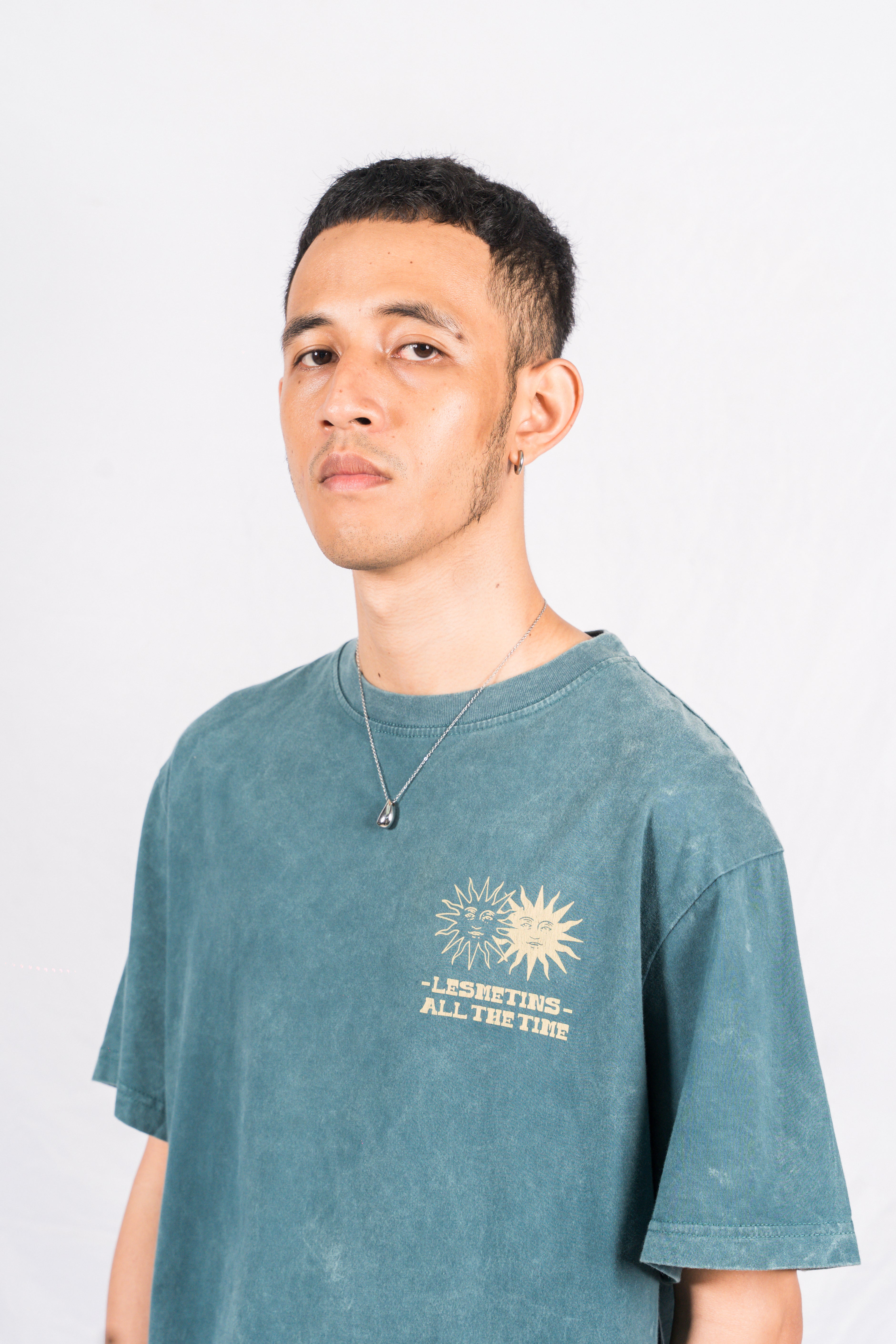 SUNS Green Bottle Wash Relaxed-Fit Tee