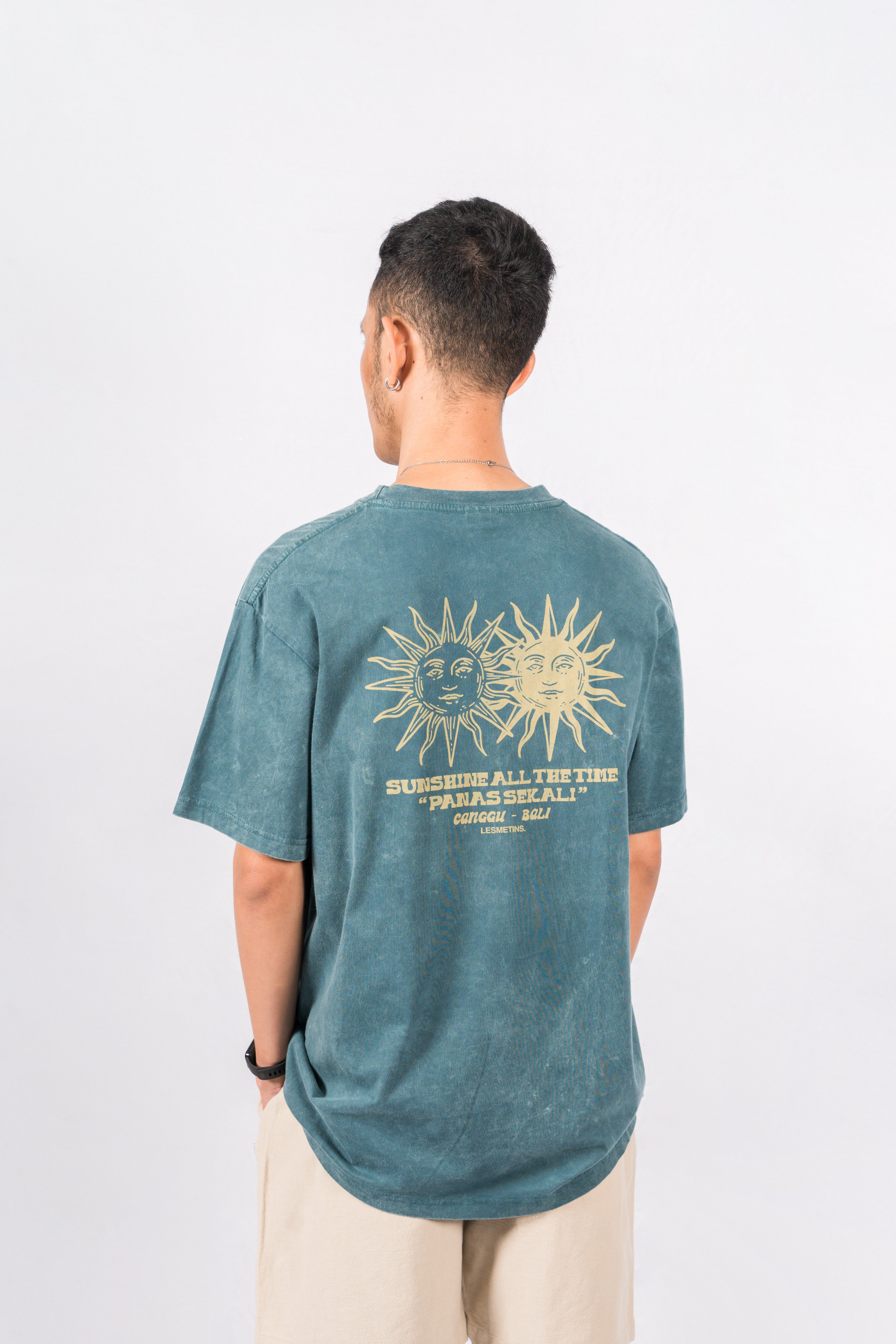 SUNS Green Bottle Wash Relaxed-Fit Tee